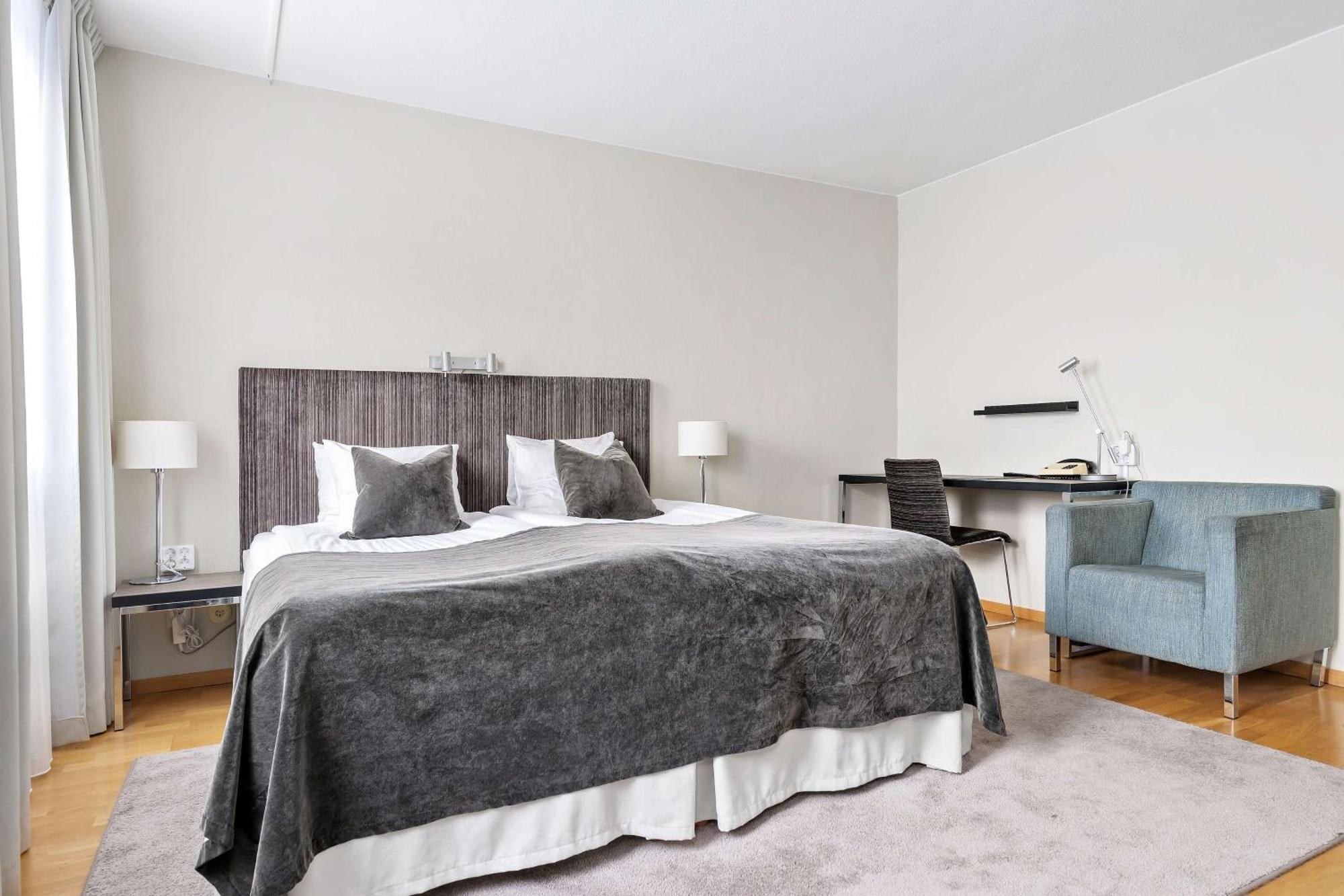 Best Western Plus Grand Hotel Elektra Лудвика Екстериор снимка