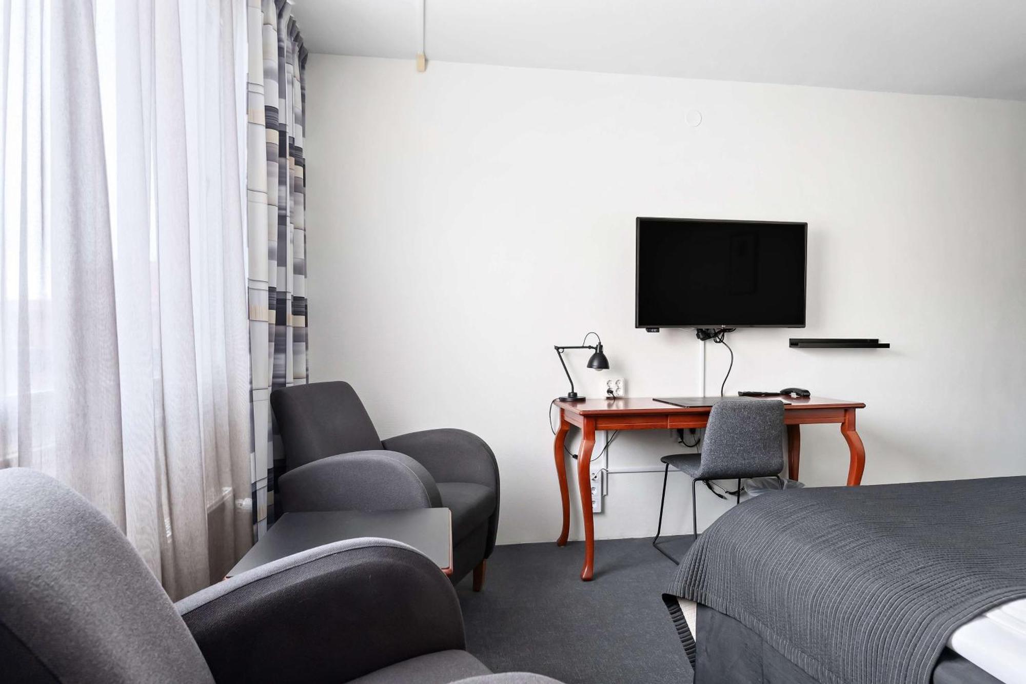 Best Western Plus Grand Hotel Elektra Лудвика Екстериор снимка
