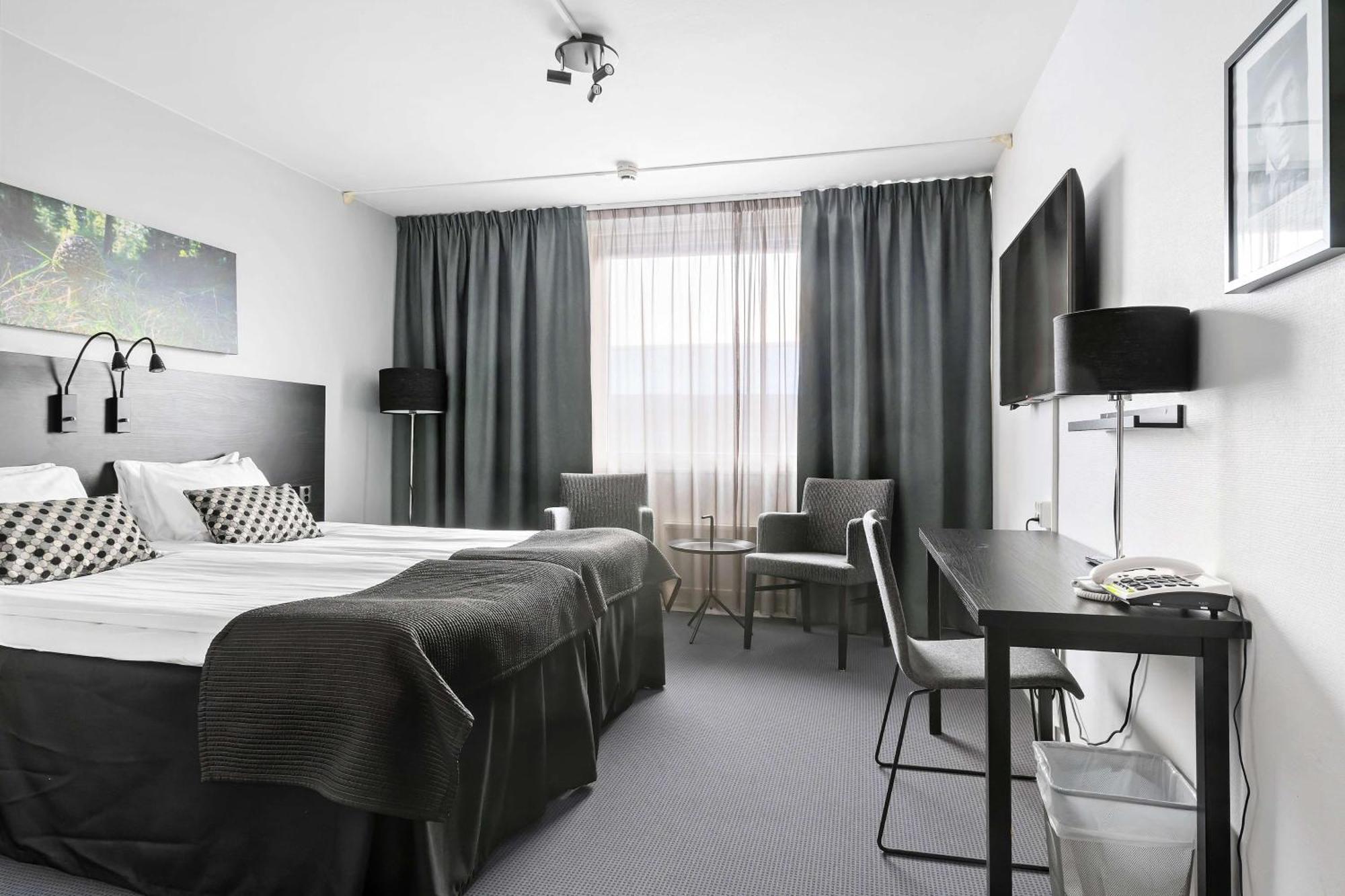 Best Western Plus Grand Hotel Elektra Лудвика Екстериор снимка