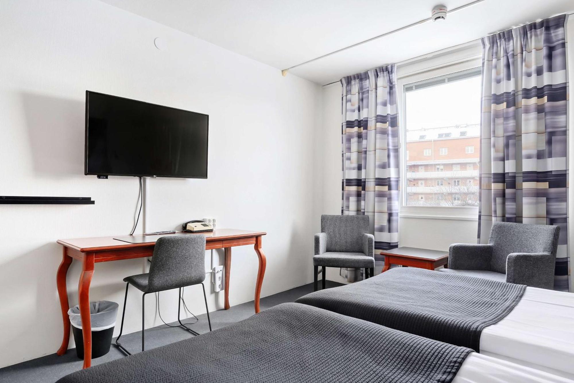 Best Western Plus Grand Hotel Elektra Лудвика Екстериор снимка