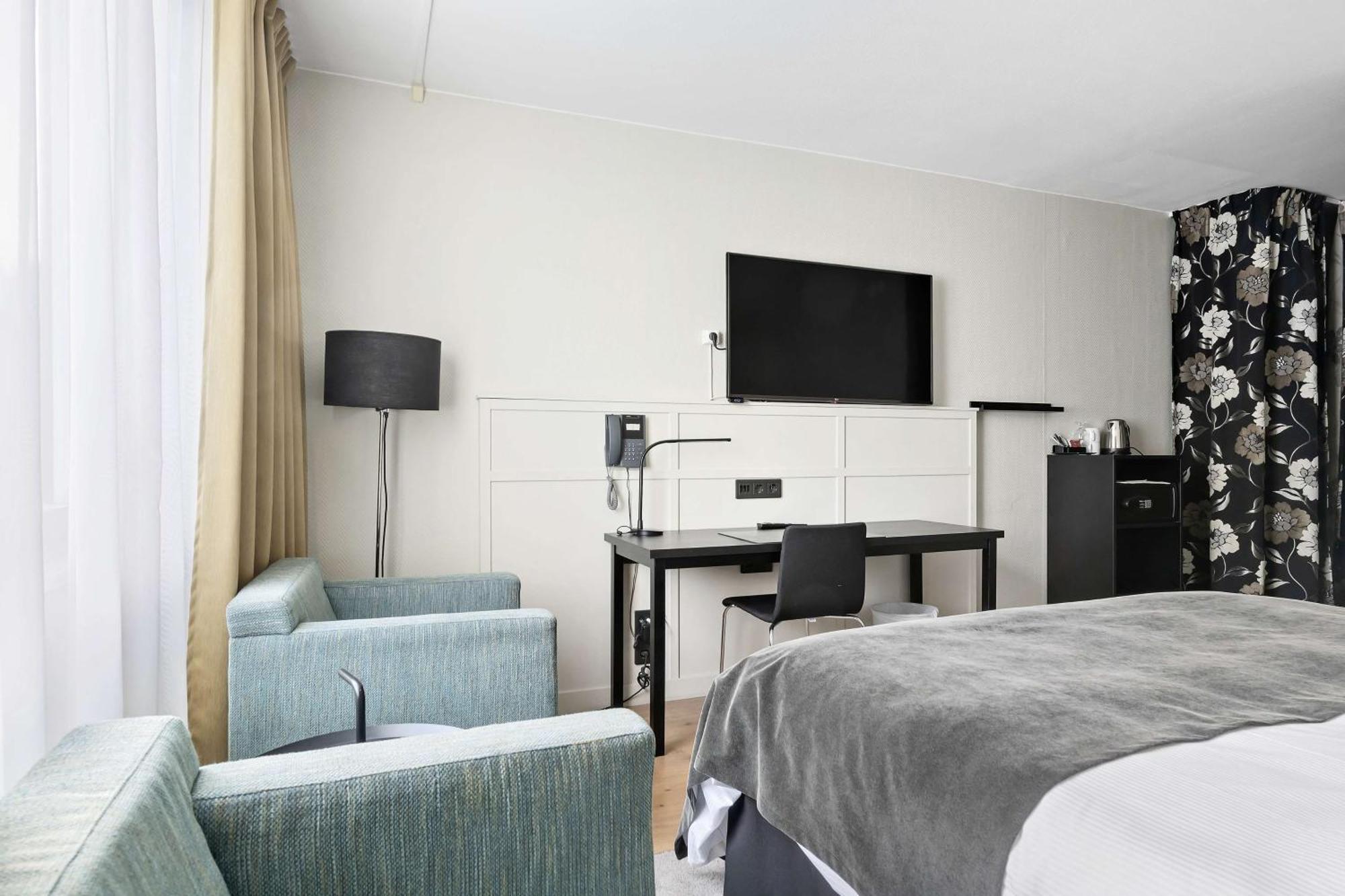Best Western Plus Grand Hotel Elektra Лудвика Екстериор снимка
